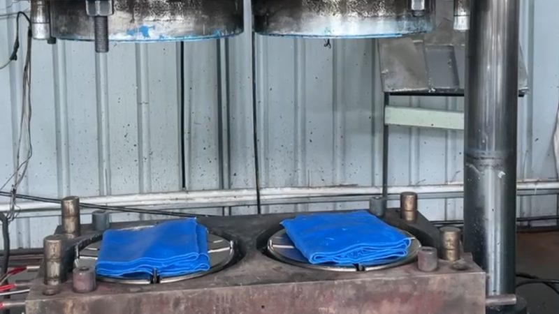 镁合金压铸模具：材质选择背后的关键考量**