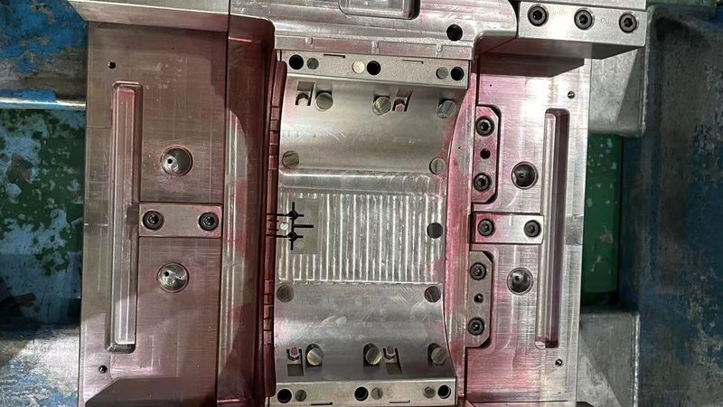 冲压模具冲头：揭秘其选型与工艺关键